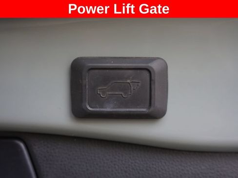 Used 2023 Toyota RAV4 XLE w/ Convenience Package AWD/4WD image 18