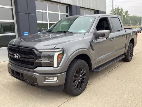 Used 2024 Ford F150 Lariat w/ FX4 Off-Road Package AWD/4WD image 2
