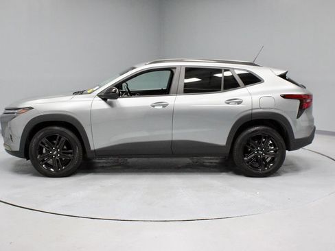 Used 2024 Chevrolet Trax ACTIV w/ Driver Confidence Package FWD image 8