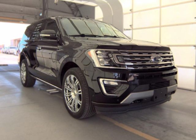 Used 2020 Ford Expedition Limited w/ Special Edition Package AWD/4WD image 3