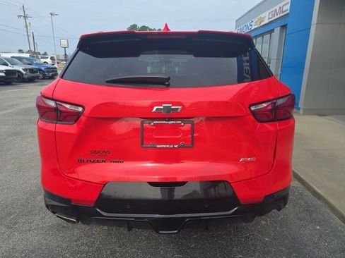 Used 2021 Chevrolet Blazer RS w/ Enhanced Convenience Package image 4