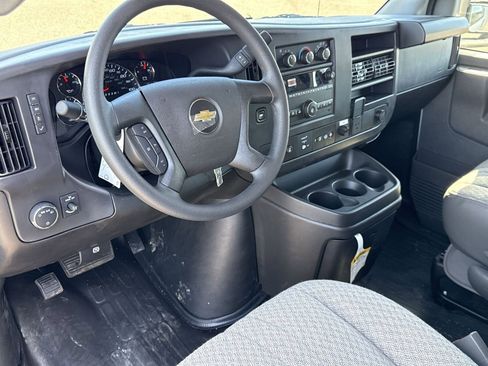 New 2024 Chevrolet Express 3500 w/ Power Convenience Package image 10