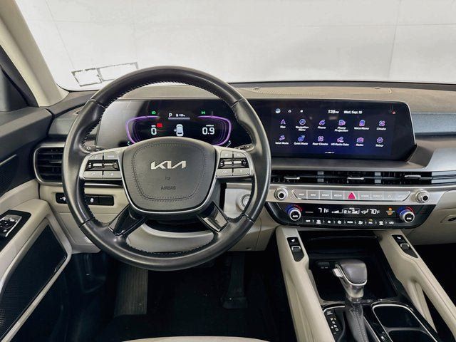 Certified 2023 Kia Telluride S w/ S Sunroof Package AWD/4WD image 23