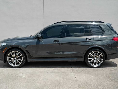 Used 2022 BMW X7 M50i w/ Executive Package AWD/4WD image 11