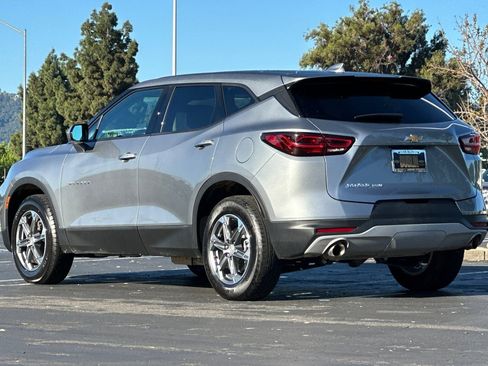 Used 2025 Chevrolet Blazer LT AWD/4WD image 6