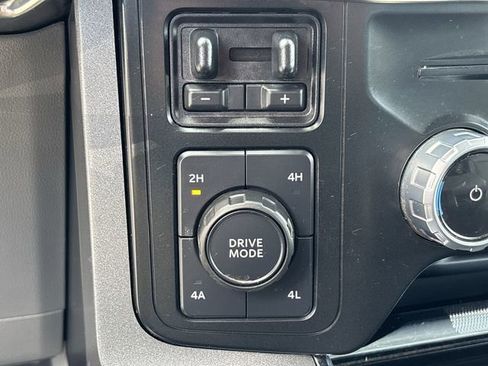 Used 2023 Ford F150 Lariat AWD/4WD image 30