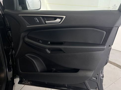 Used 2019 Ford Edge SEL w/ Equipment Group 201A AWD/4WD image 29