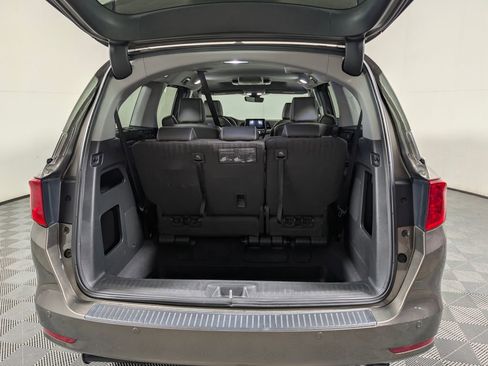 Used 2022 Honda Odyssey Elite image 6