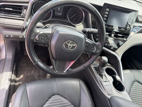 Used 2024 Toyota Camry SE FWD image 10