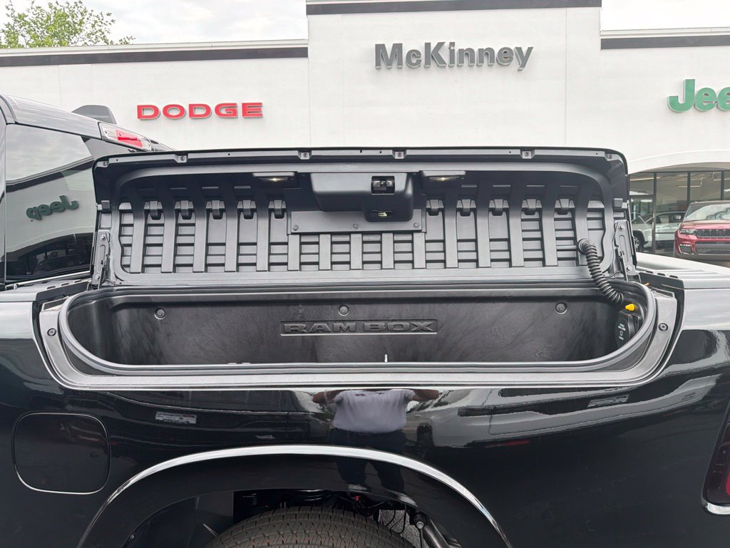 New 2026 RAM 1500 Big Horn w/ Night Edition AWD/4WD image 17