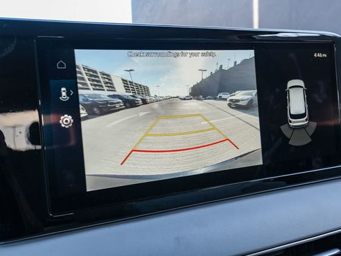 Used 2024 Hyundai Palisade SEL FWD image 23