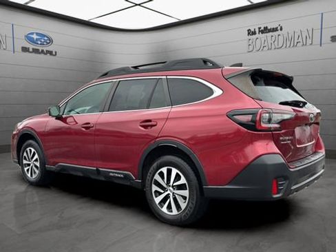 Used 2022 Subaru Outback Premium image 9