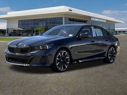 New 2026 BMW 530i w/ M Sport Package image 5
