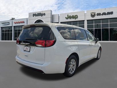 New 2026 Chrysler Voyager LX