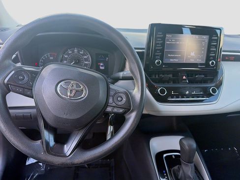 Used 2022 Toyota Corolla L FWD image 6