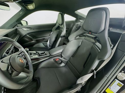 Used 2026 Porsche 911 GT3 w/ Extended Leather Package RWD image 27