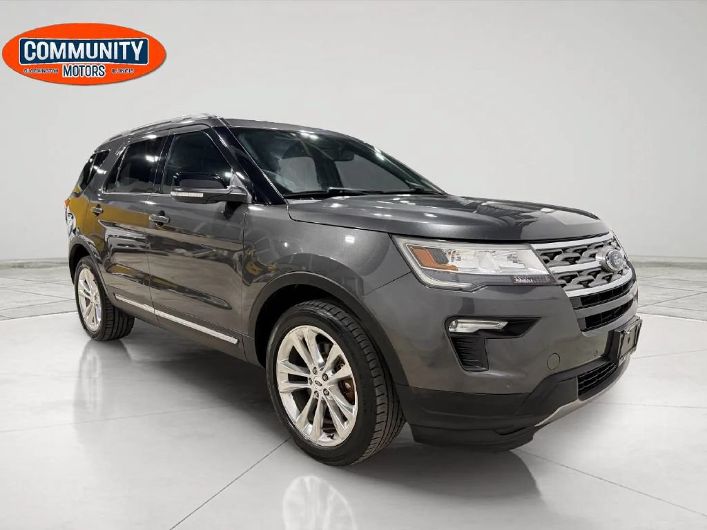 Used 2018 Ford Explorer XLT w/ Equipment Group 202A AWD/4WD image 11
