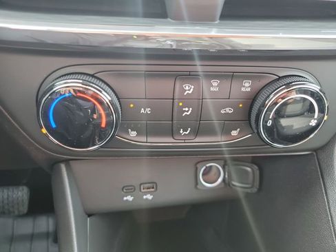 New 2026 Buick Encore GX Preferred FWD image 19