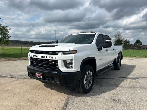 Used 2023 Chevrolet Silverado 2500 Custom w/ Custom Value Package image 1