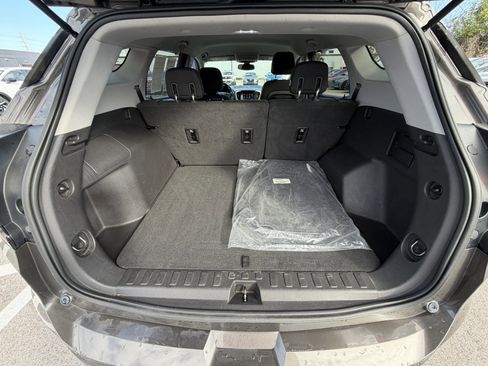 Used 2019 GMC Terrain SLE w/ Driver Convenience Package image 21