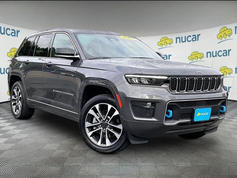 Used 2022 Jeep Grand Cherokee Overland AWD/4WD image 1