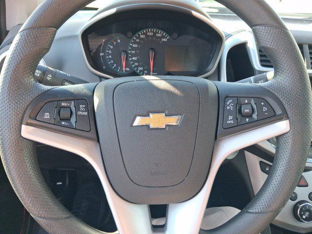 Used 2019 Chevrolet Sonic LT FWD image 25