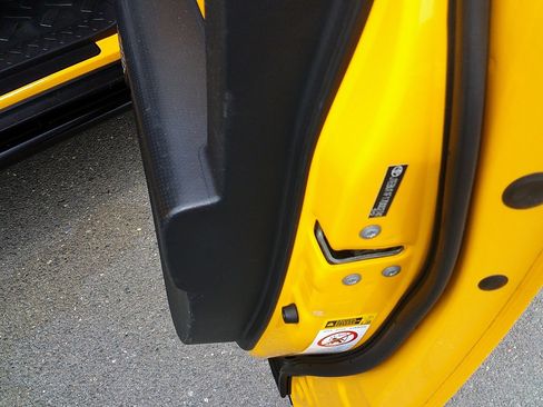 Used 2007 Toyota FJ Cruiser 4WD w/ Upgrade Pkg 2 image 11