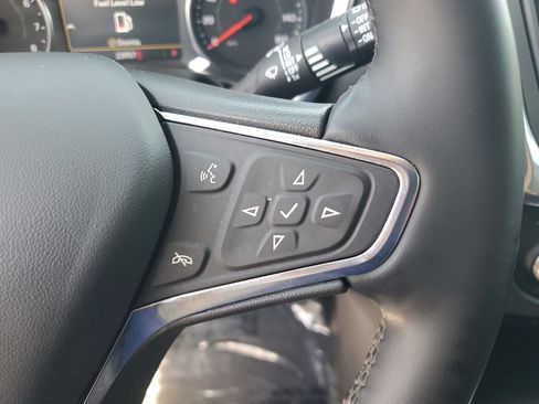Used 2024 Chevrolet Equinox LT FWD image 20