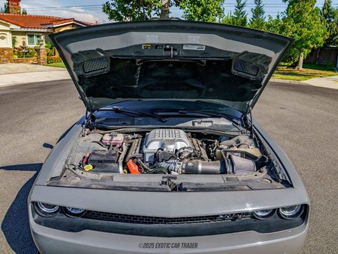 Used 2018 Dodge Challenger SRT Hellcat image 23