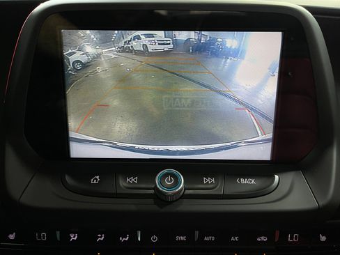 Used 2018 Chevrolet Camaro SS RWD image 11