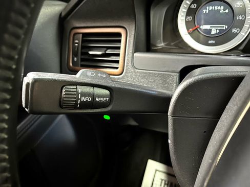 Used 2011 Volvo S80 3.2 w/ Climate Pkg FWD image 17