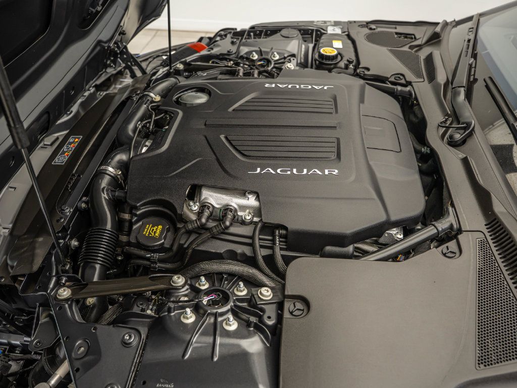 Used 2024 Jaguar F-TYPE R AWD/4WD image 48