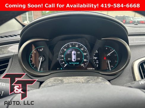 Used 2016 Buick LaCrosse Leather FWD image 9