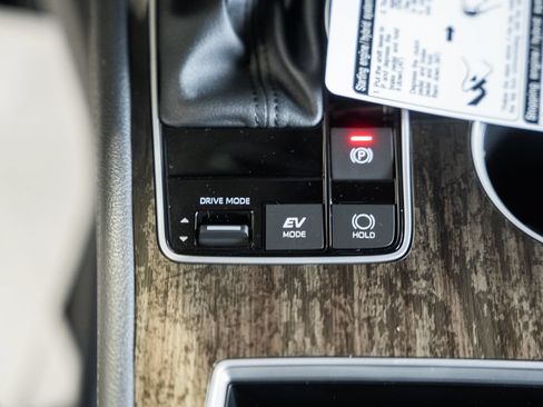 New 2026 Toyota Sienna Platinum AWD/4WD image 26