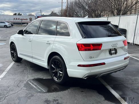 Used 2017 Audi Q7 3.0T Premium Plus w/ Premium Plus Package image 5