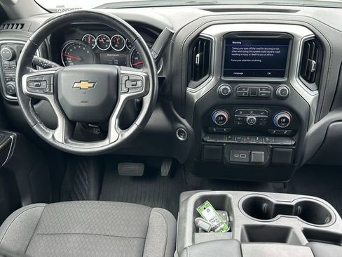 Used 2021 Chevrolet Silverado 1500 LT AWD/4WD image 11