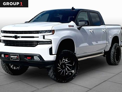 Used 2022 Chevrolet Silverado 1500 RST w/ Z71 Off-Road Package AWD/4WD image 1