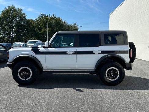 Used 2022 Ford Bronco Outer Banks w/ Sasquatch Package image 18