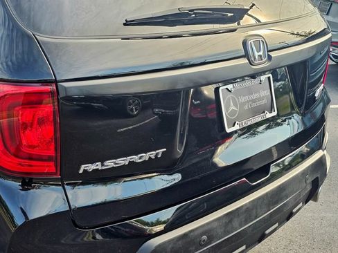 Used 2023 Honda Passport EX-L image 15