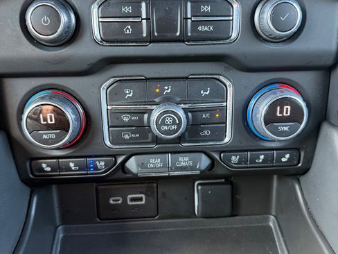 Used 2022 Chevrolet Tahoe Premier image 20