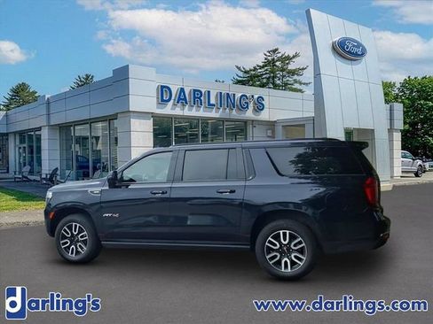 Used 2023 GMC Yukon XL AT4 AWD/4WD image 5