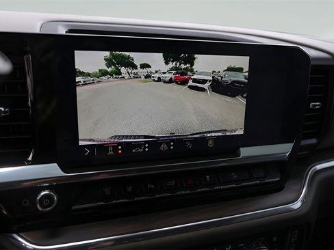 Used 2024 GMC Sierra 3500 SLT w/ SLT Premium Package image 18