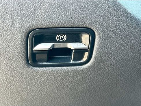 Certified 2023 Mercedes-Benz S 500 4MATIC image 10