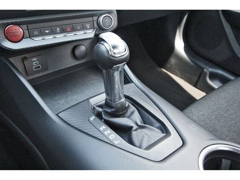 Certified 2024 Ford Mustang Coupe RWD image 22