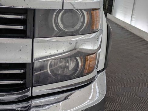 Used 2016 Chevrolet Silverado 2500 LT image 10