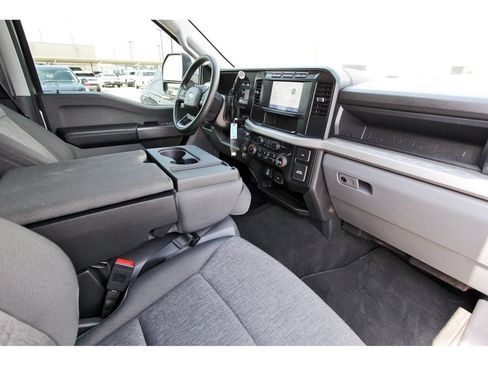 Certified 2024 Ford F250 XL w/ STX Appearance Package AWD/4WD image 27