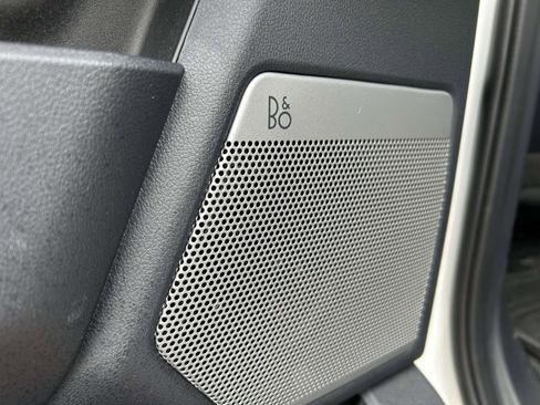 Used 2024 Ford F350 Lariat w/ Lariat Ultimate Package image 18