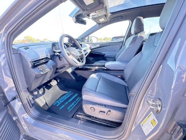 Used 2023 Volkswagen ID.4 Pro S RWD image 10