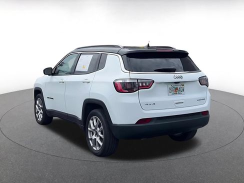 Used 2025 Jeep Compass Limited AWD/4WD image 11