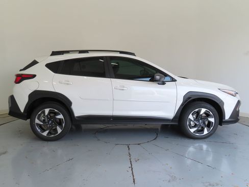 New 2026 Subaru Crosstrek 2.5i Limited image 2